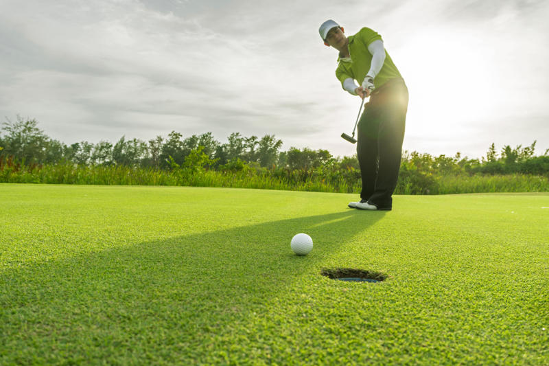 Golf Pitching: 30-100 Yards Demands a Solid Technique